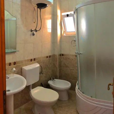 Apartments Albin Ulcinj Exterior photo